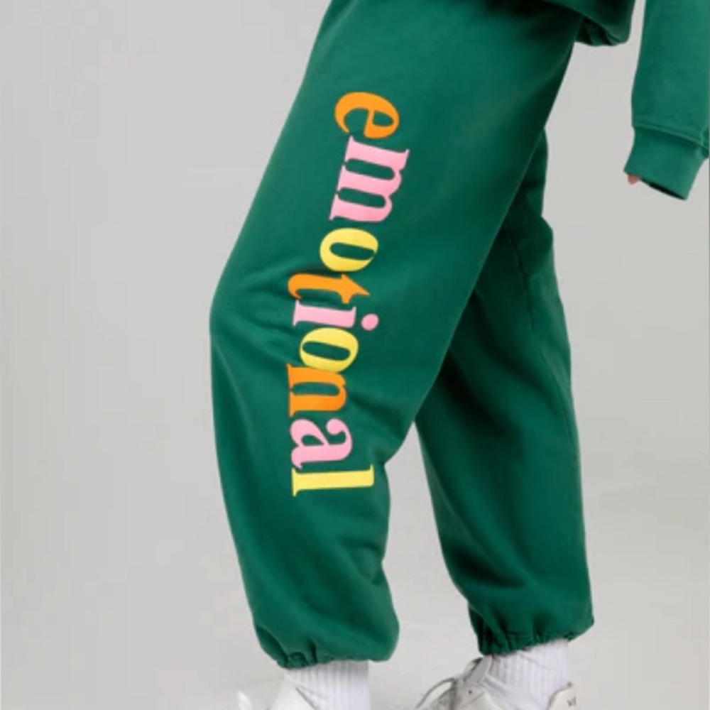 EMOTIONAL Adventure Sweatpants
